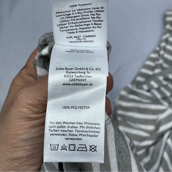 New with tag Eddie Bauer long sleeve striped hooded top - Picture 4 of 16